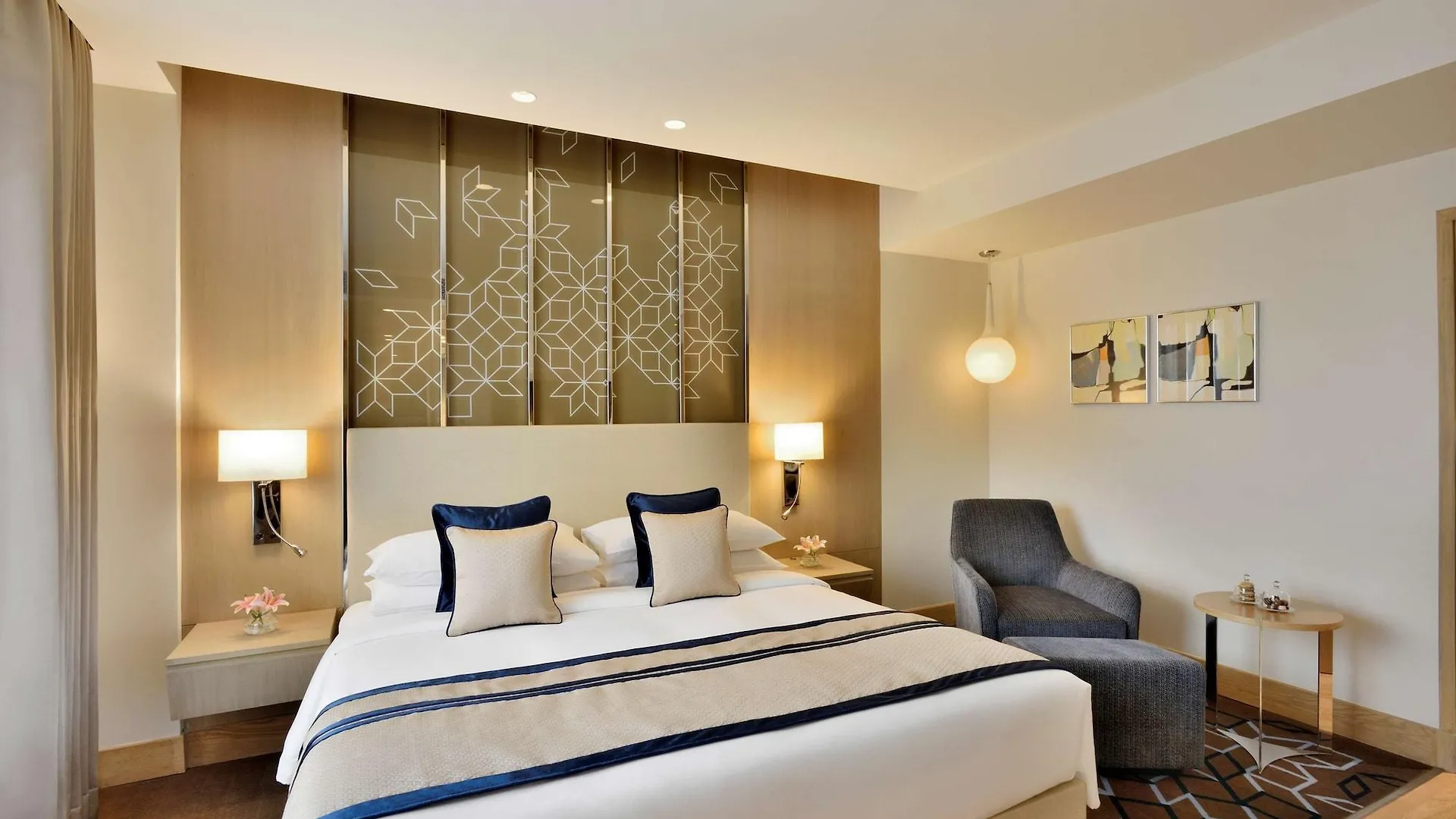 Hotel Radisson Gurugram Udyog Vihar Gurgaon