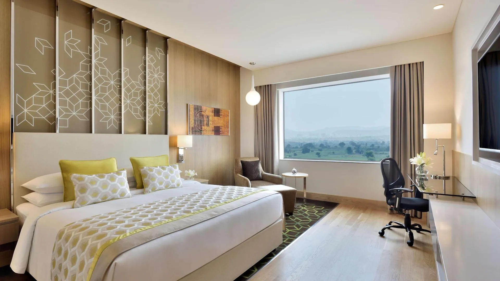 Hotel Radisson Gurugram Udyog Vihar Gurgaon