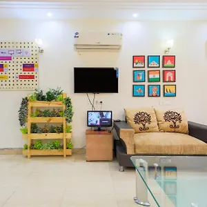 3* Hotel O Crystal Residency