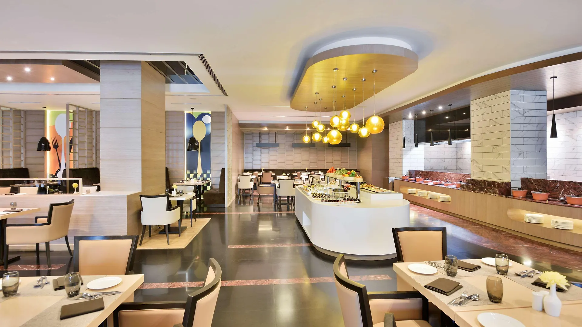Hotel Radisson Gurugram Udyog Vihar à Gurgaon 5*,  Inde