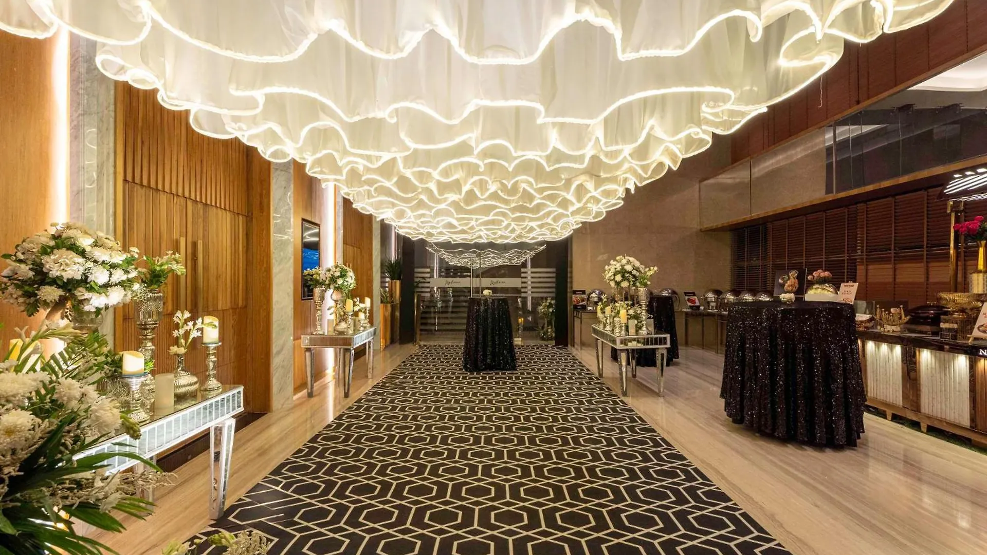Hotel Radisson Gurugram Udyog Vihar Gurgaon